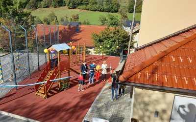 Otvoritev prenovljenega otroškega igrišča